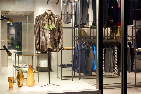 大人の男性向けセレクトショップ　「EDIT WAREHOUSE」オープン