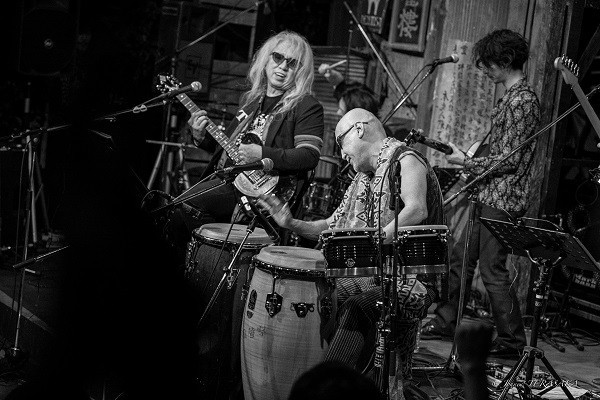 結成50周年（写真 寺坂ジョニー）