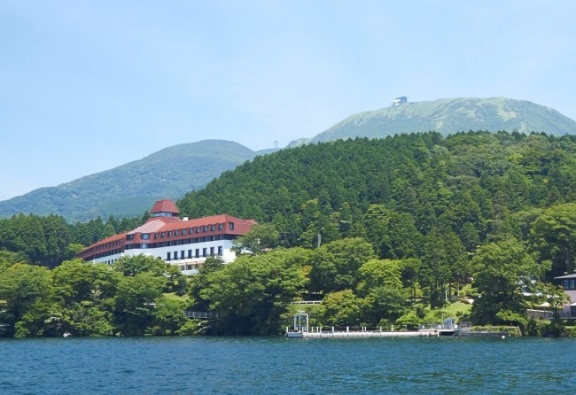 ホテルを拠点に箱根のパワースポットめぐり
