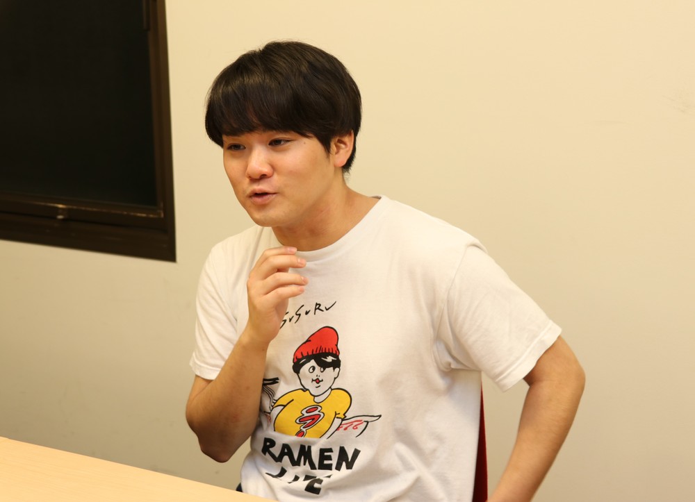 ラーメンど素人の記者にもわかりやすく説明してくれた