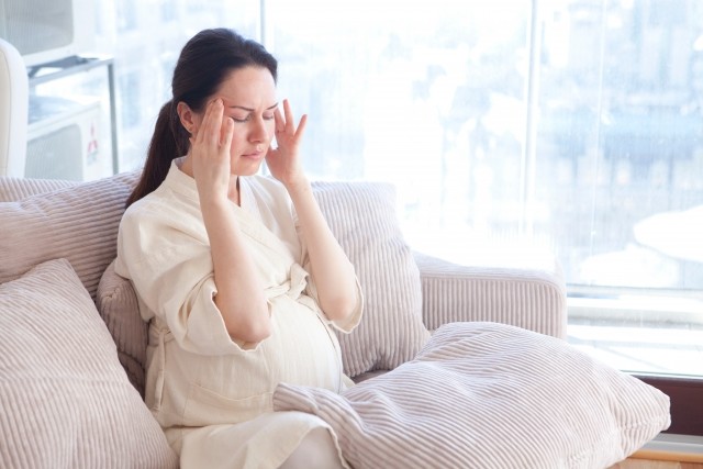 つわり酷いのに...年始に義理の家族が来る　「寝室に義父が」妊婦怒りの暴露話