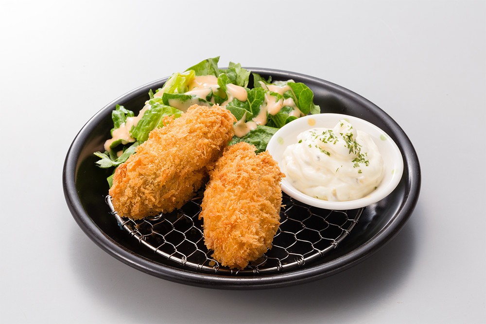 2019年11月に始まった「ドでか牡蠣フェア2019」から継続提供中の「広島産特大牡蠣フライ」