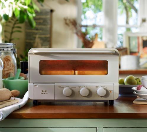 トースターに「スチーム」「コンベクション」モード　トーストも料理もおいしく