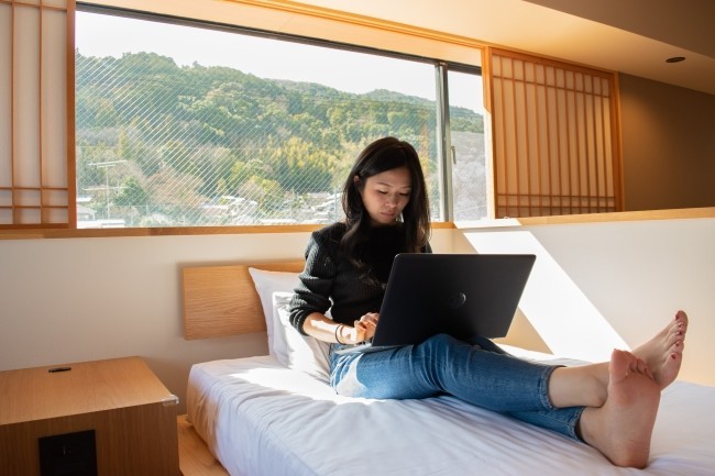 自宅のようなホテルで子どもと一緒に　「リモートワーク応援プラン」
