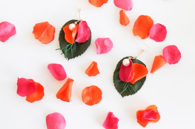 第一園芸、ボタニカルアクセサリーブランド「Kunie Katori」と「超写実絵画の襲来 ホキ美術館所蔵」がコラボした限定オリジナルアクセサリー