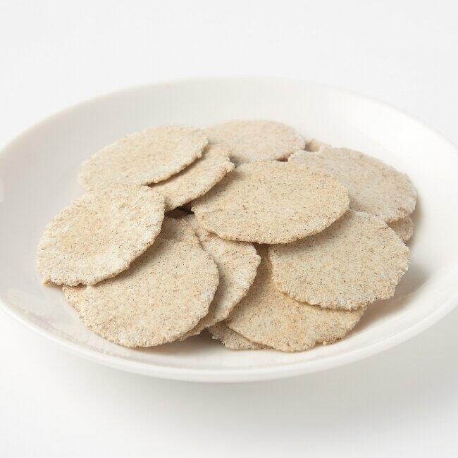 無印良品「コオロギせんべい」ネットストアで先行販売