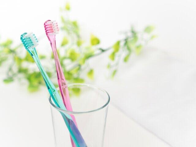 歯と口の健康に気をつけていますか　歯磨きは習慣化も定期検診受診は男女で差