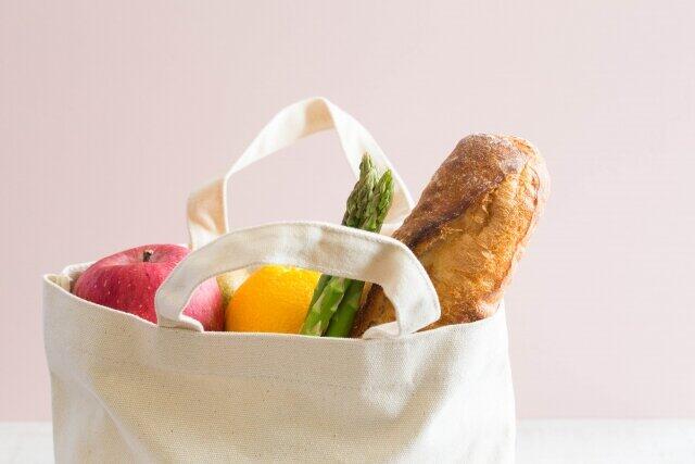 レジ袋有料化でもエコバッグ「触りたくない」　ニオイや汚れが気になって