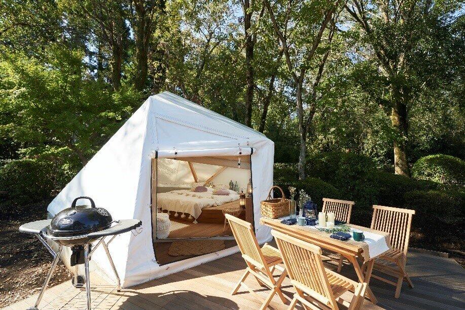 都心から1時間半で行けるリゾート　大自然に囲まれたグランピング宿泊施設