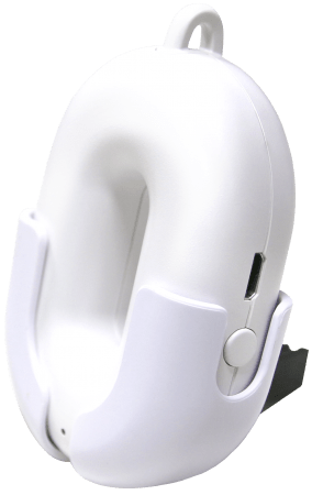 首にかけて車内で使える空気清浄機　重さ31グラムでコンパクト