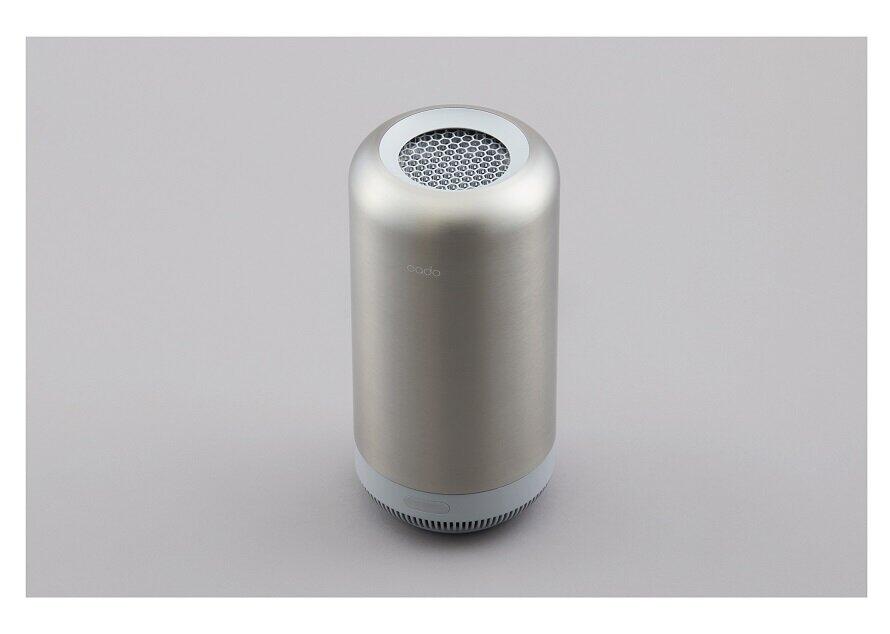 触媒とオゾンがニオイの原因を分解・脱臭　コンパクトな除菌脱臭機「SAP」カドーから