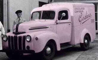 ゴディバジャパン「復刻版ピンクバン」　チョコを無償提供