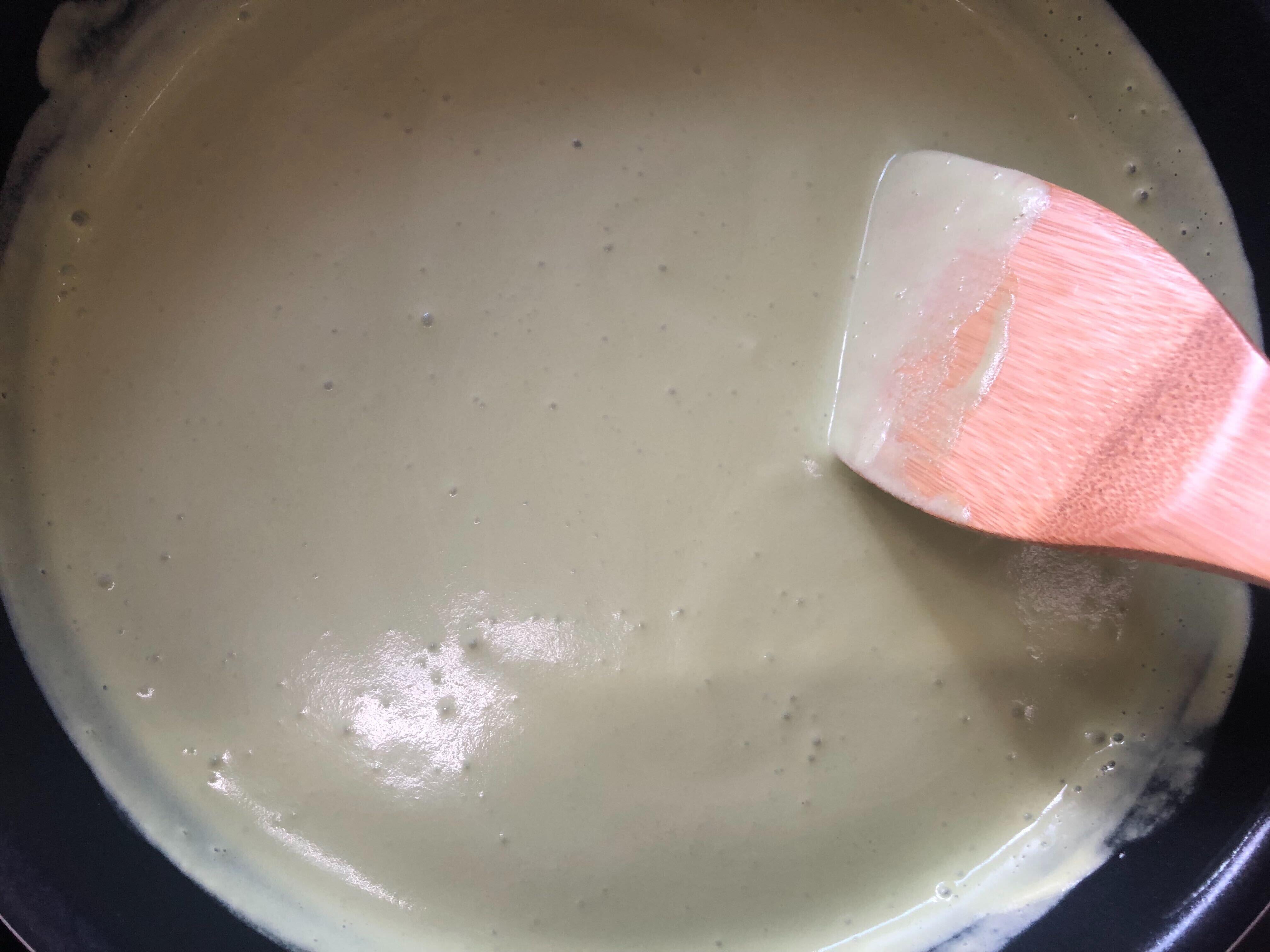 片栗粉が溶けるまで混ぜる（写真5）