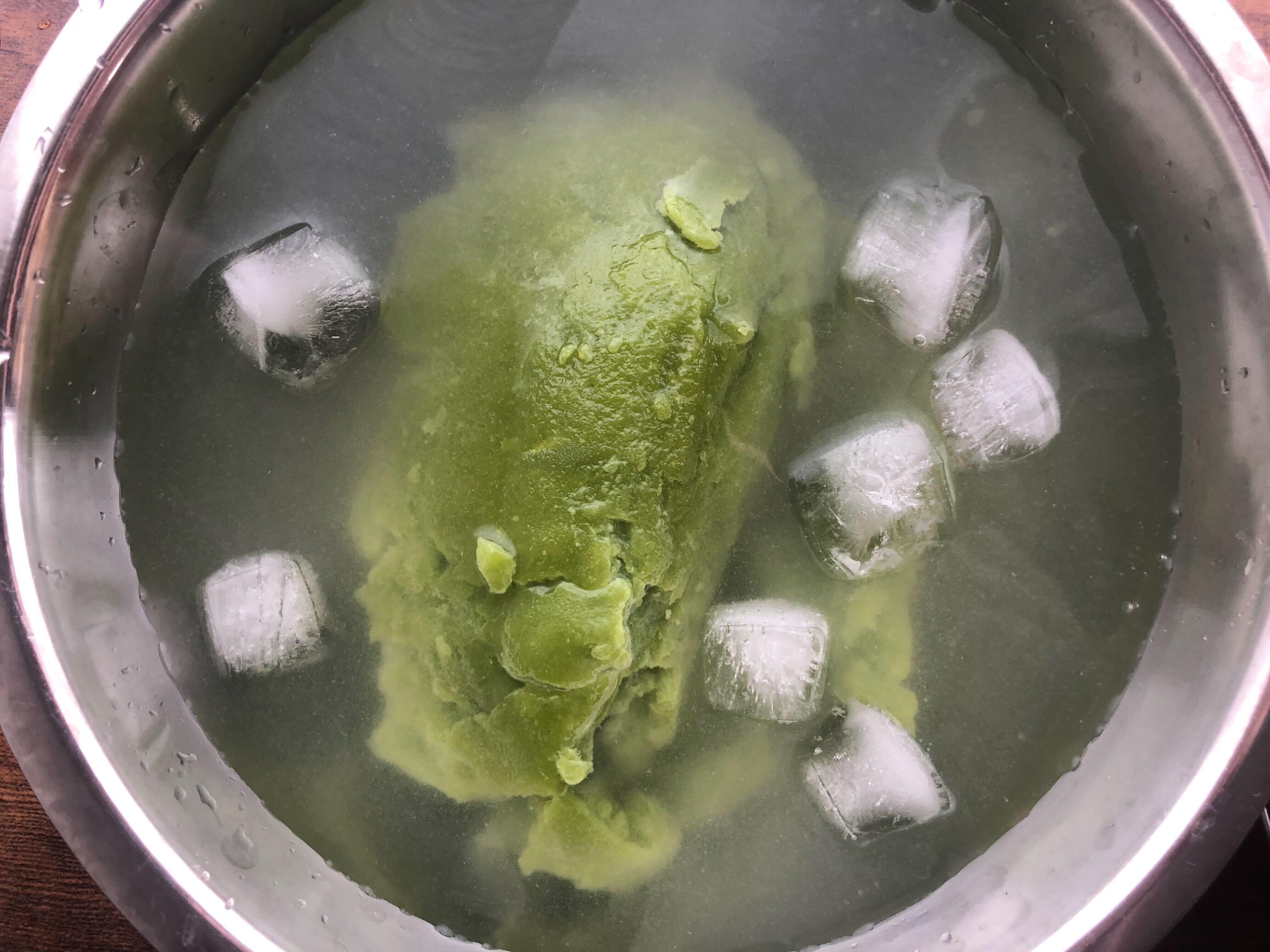 氷水で締める（写真9）