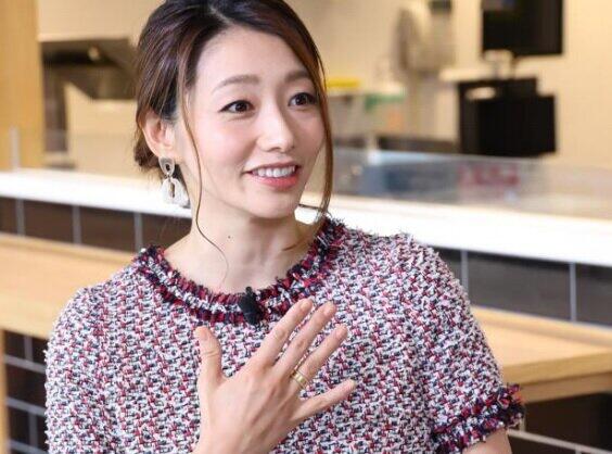 イベントに登壇した眞鍋かをりさん