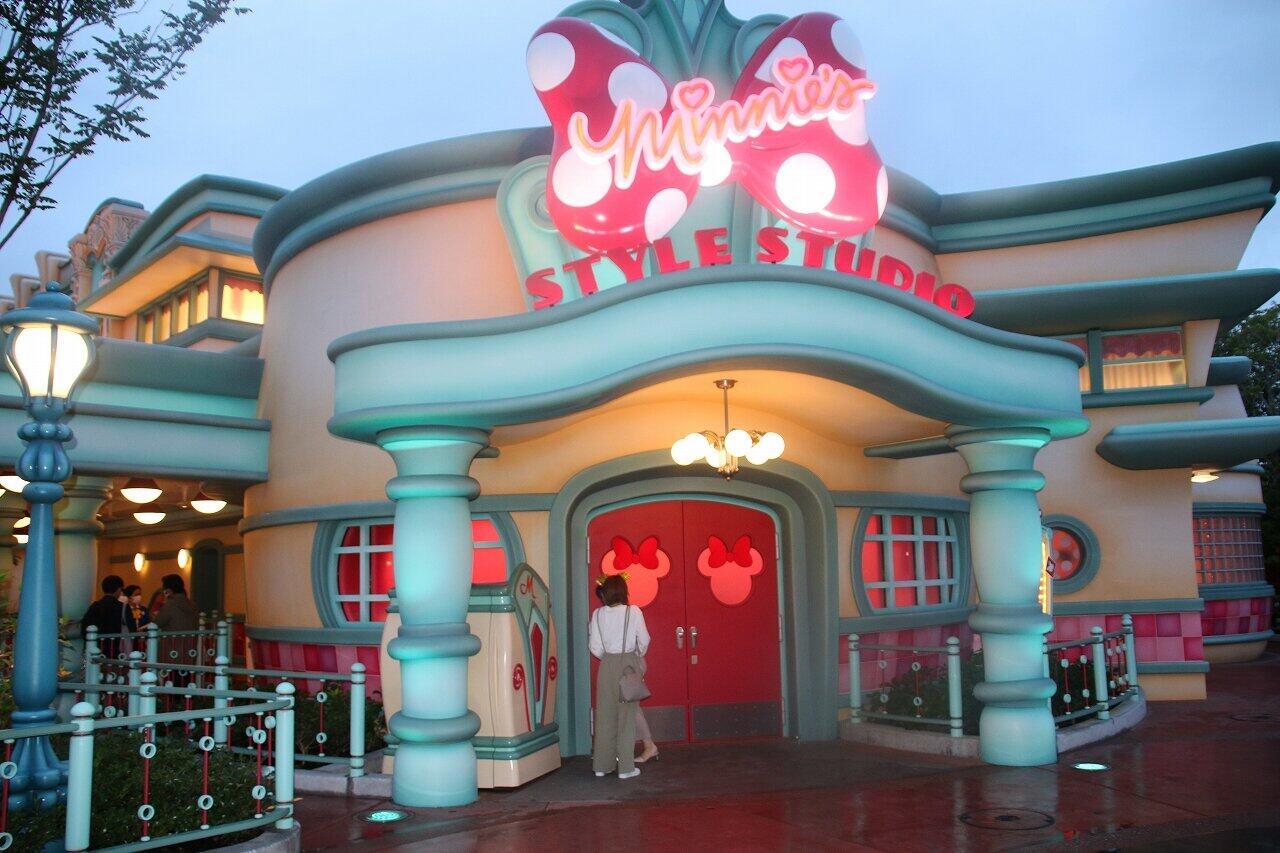 ミニーのスタイルスタジオ入り口