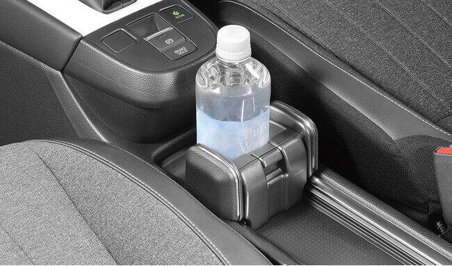 ホンダフィット専用設計「ドリンクホルダー」