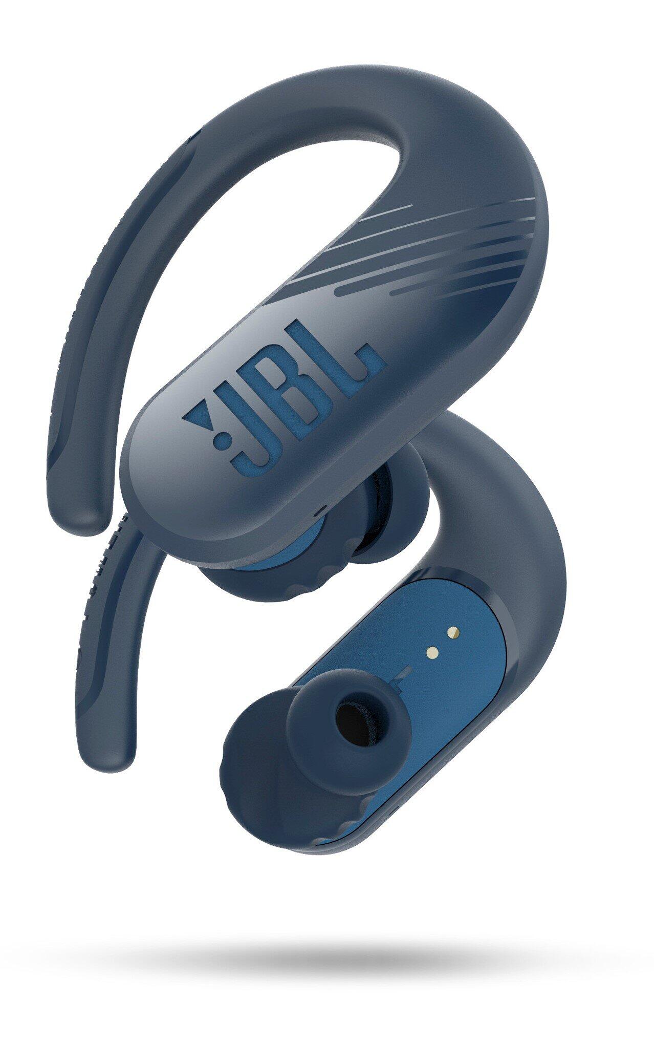 柔軟なイヤーフック＆抜け落ちにくい構造　「JBL」のスポーツ向けワイヤレスイヤホン