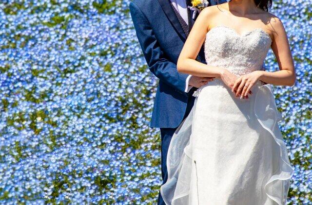 コロナのせいで結婚するカップル減った　2月の婚姻数は前年同月比4割減