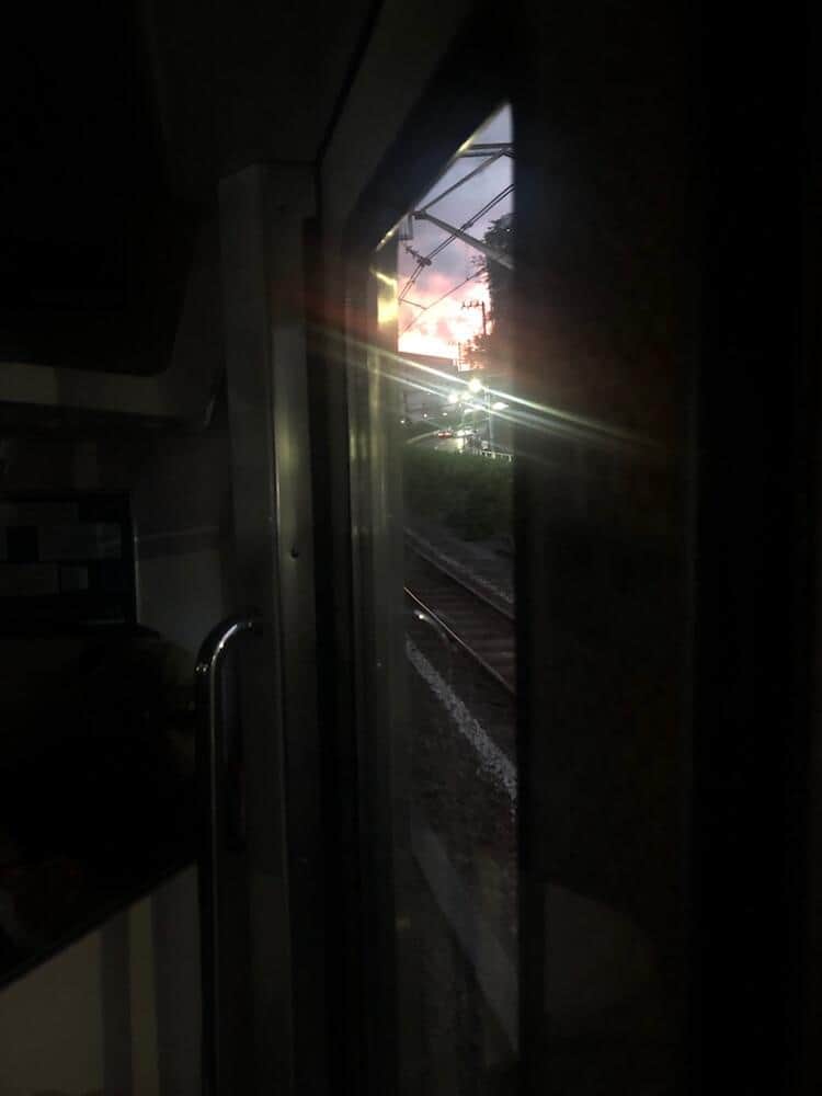 停電となった山手線の車内（写真は「スタジオるんばＨＰ管理人」さんの提供）