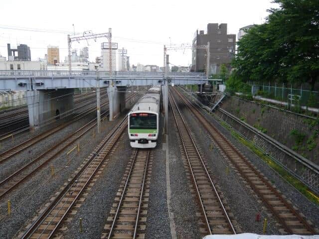 東京の交通を支える山手線だが（写真はイメージ）