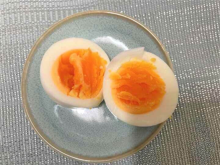 湯からゆでた卵