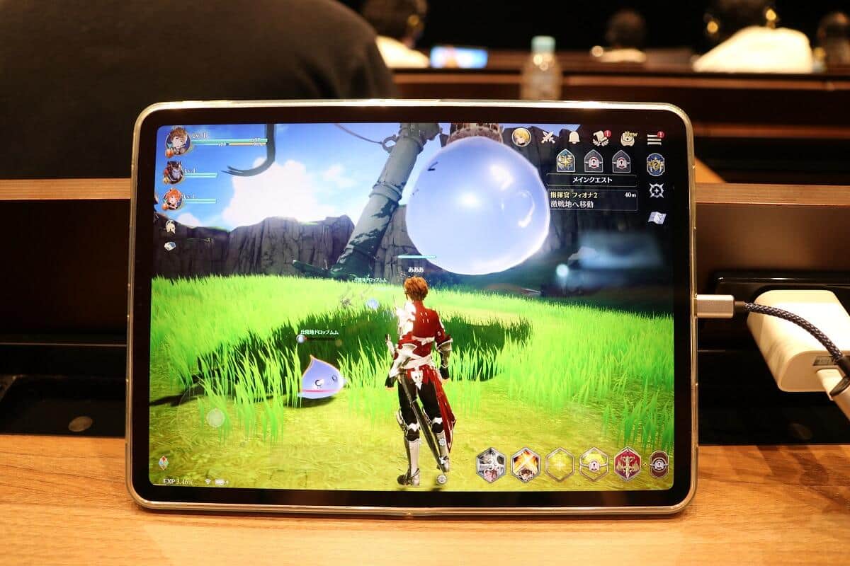 画像左上に表示されているのが仲間とレベル