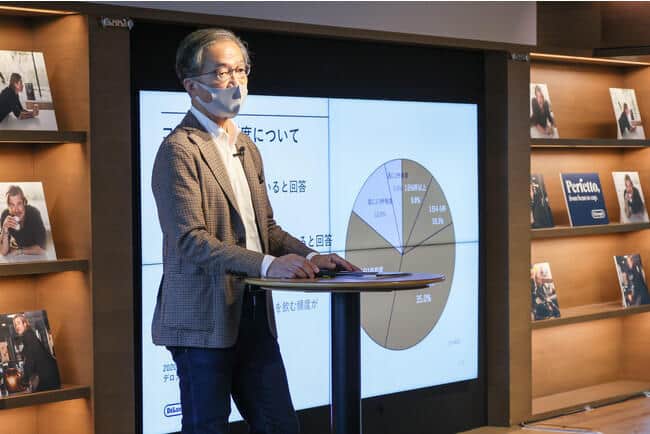 代表取締役社長の杉本敦男氏によるプレゼンテーション