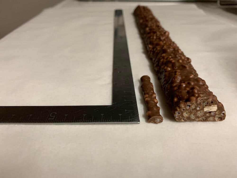 測ったところ、厚さは3倍だ