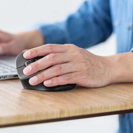 人間工学に基づいた左手用ワイヤレスマウス