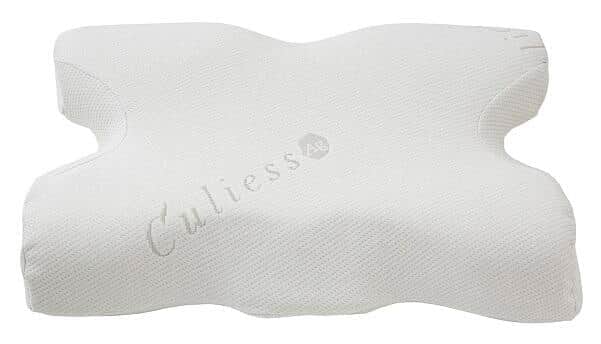 フランスベッドの低反発枕「ウミガメピロー」　ごろ寝にもフィット