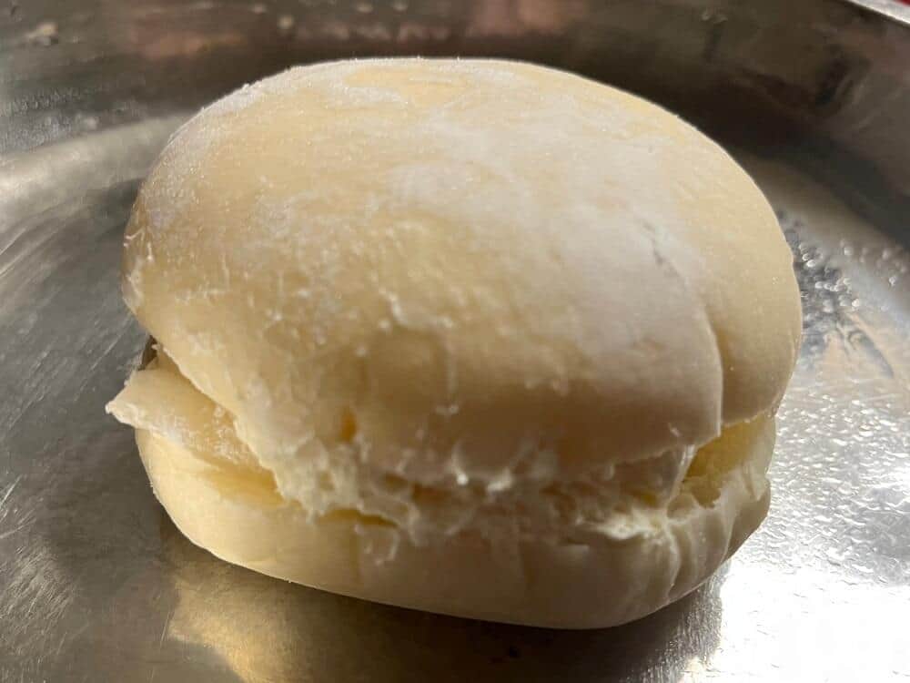 クリームがはさまったパン