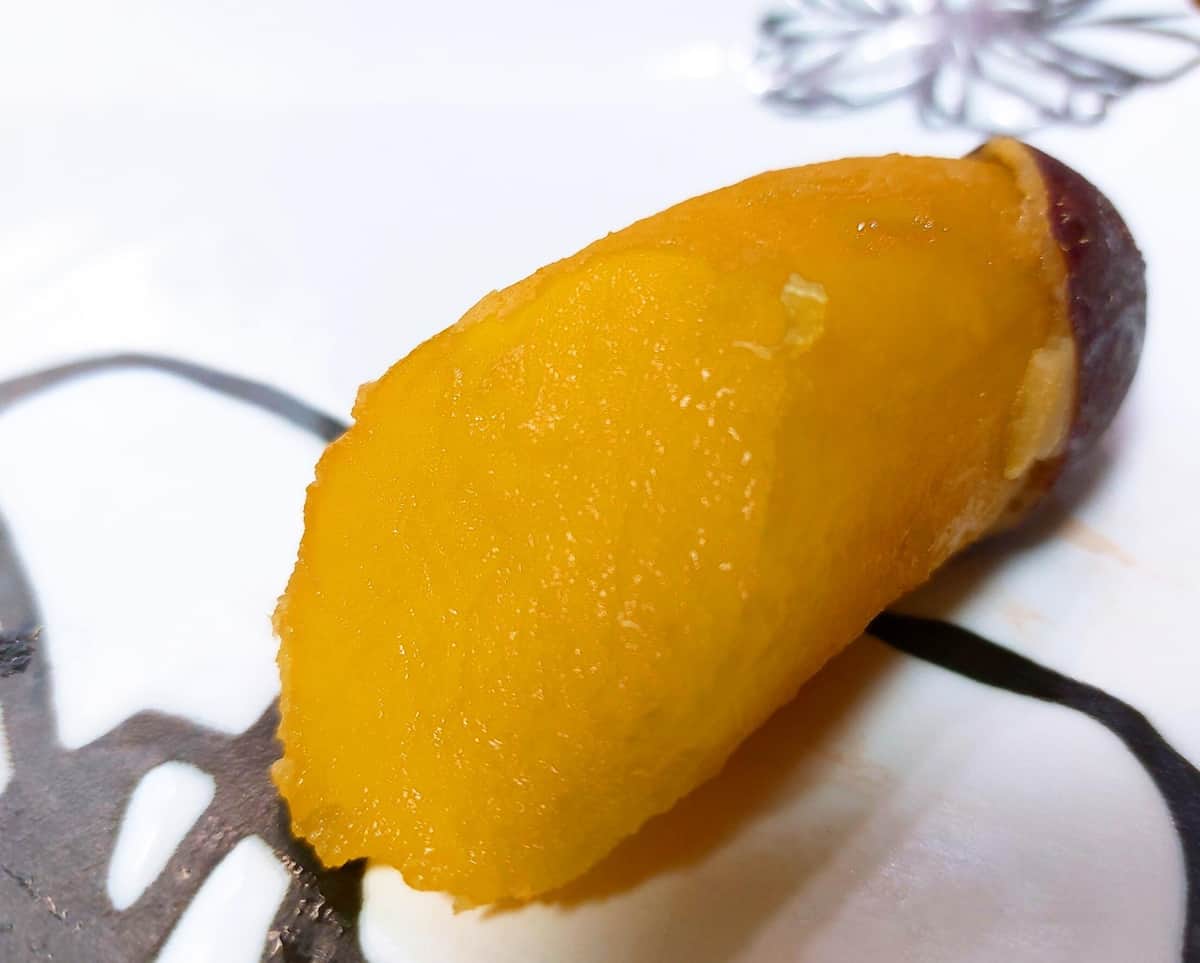 ねっとりウマい焼き芋を作るチャンス到来　炊飯器に入れたら黄金色に輝く