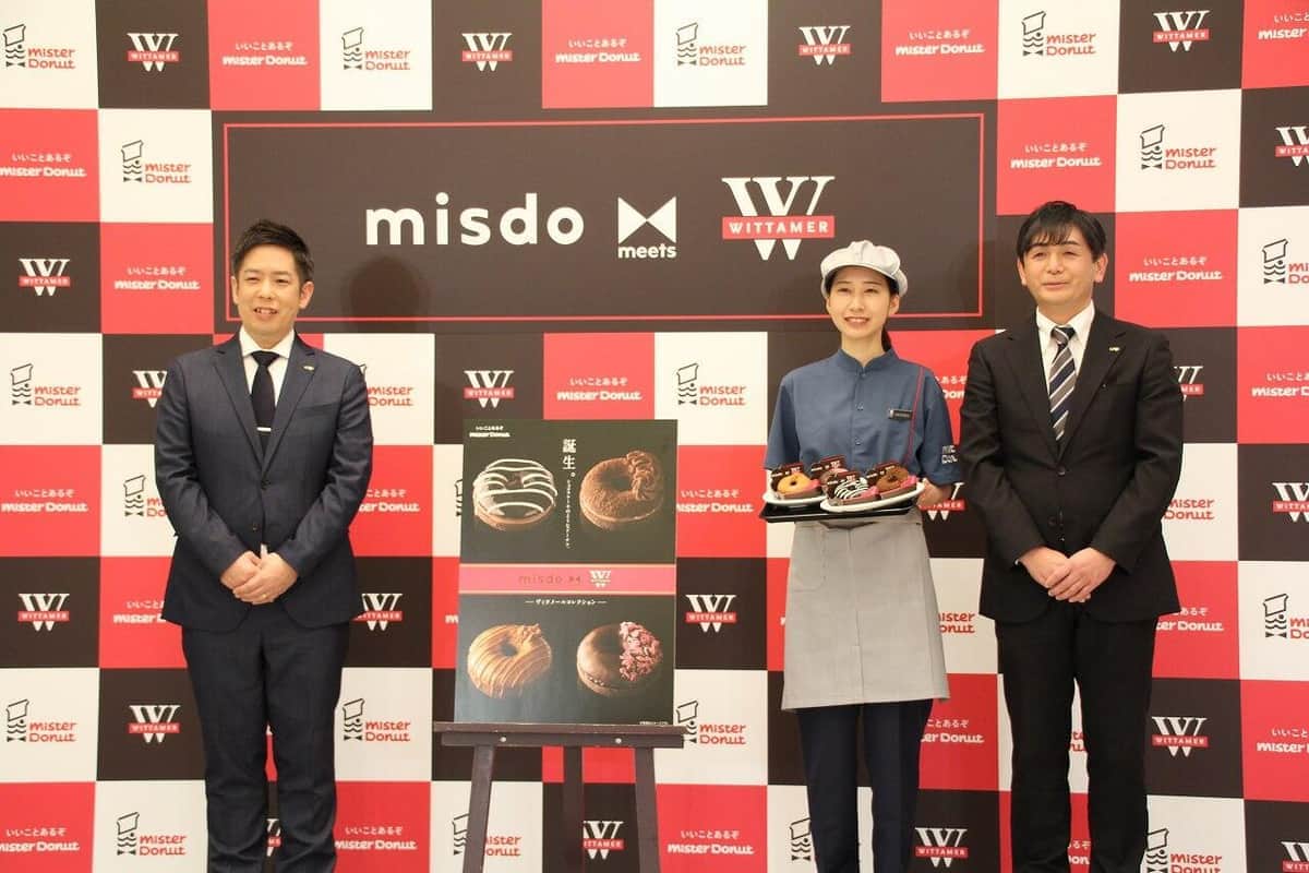 左は商品開発室・津田宗俊さん、右は本部長の根本誠之さん