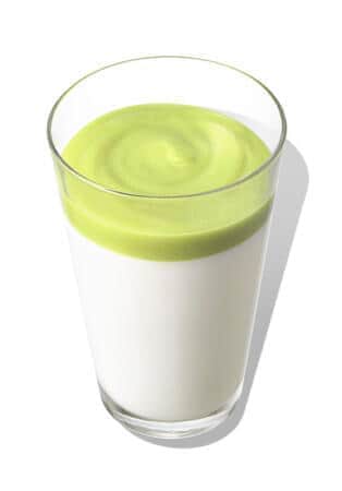 モスバーガー「ピスタチオ」のシェイク　雪塩で濃厚さを引き立てる