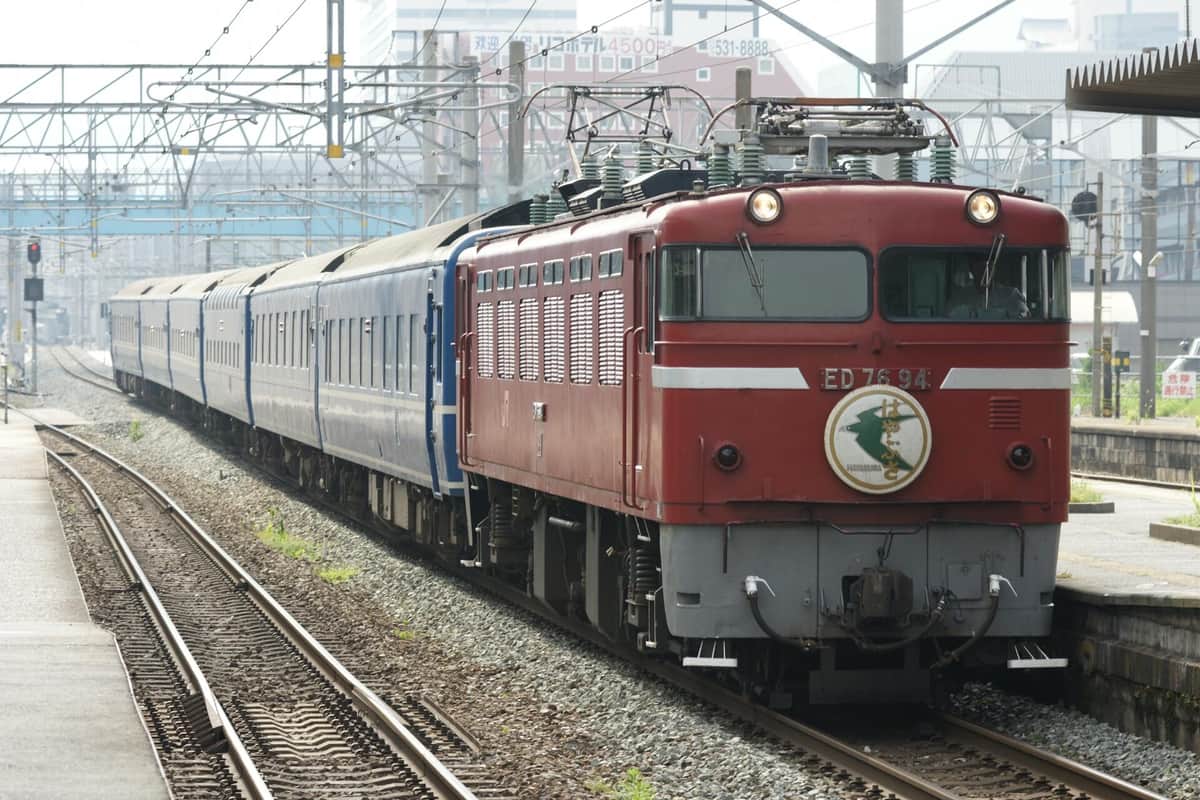 「トラベルミステリー」西村京太郎さん　初めはブルートレインに興味なし