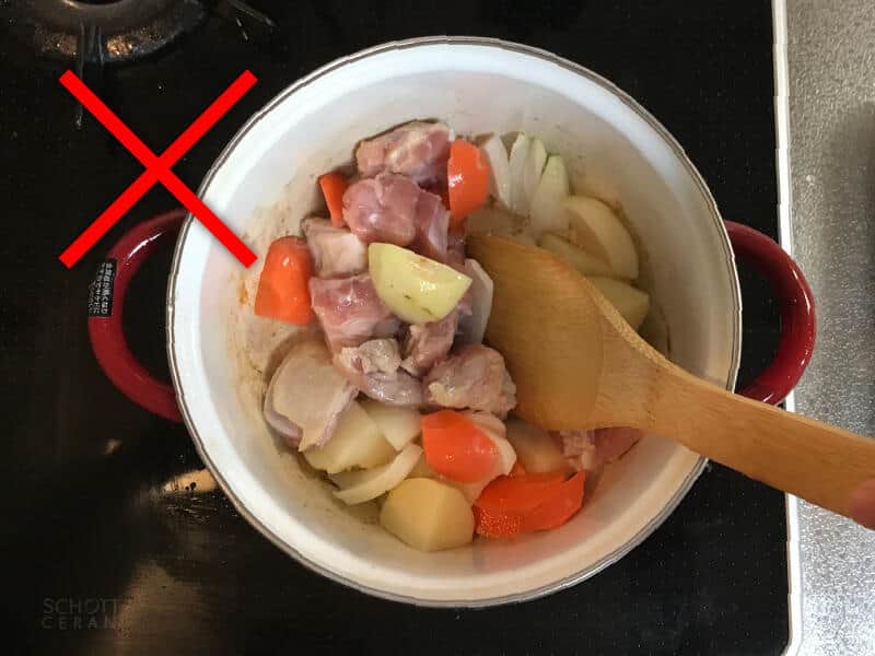 ホーロ－鍋は「炒め」に使えない（提供：和平フレイズ）