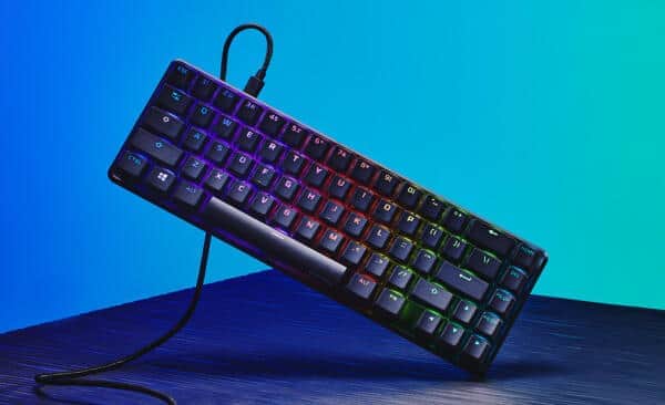 ゲームプレイを快適に、そして有利に進める機能とデザイン