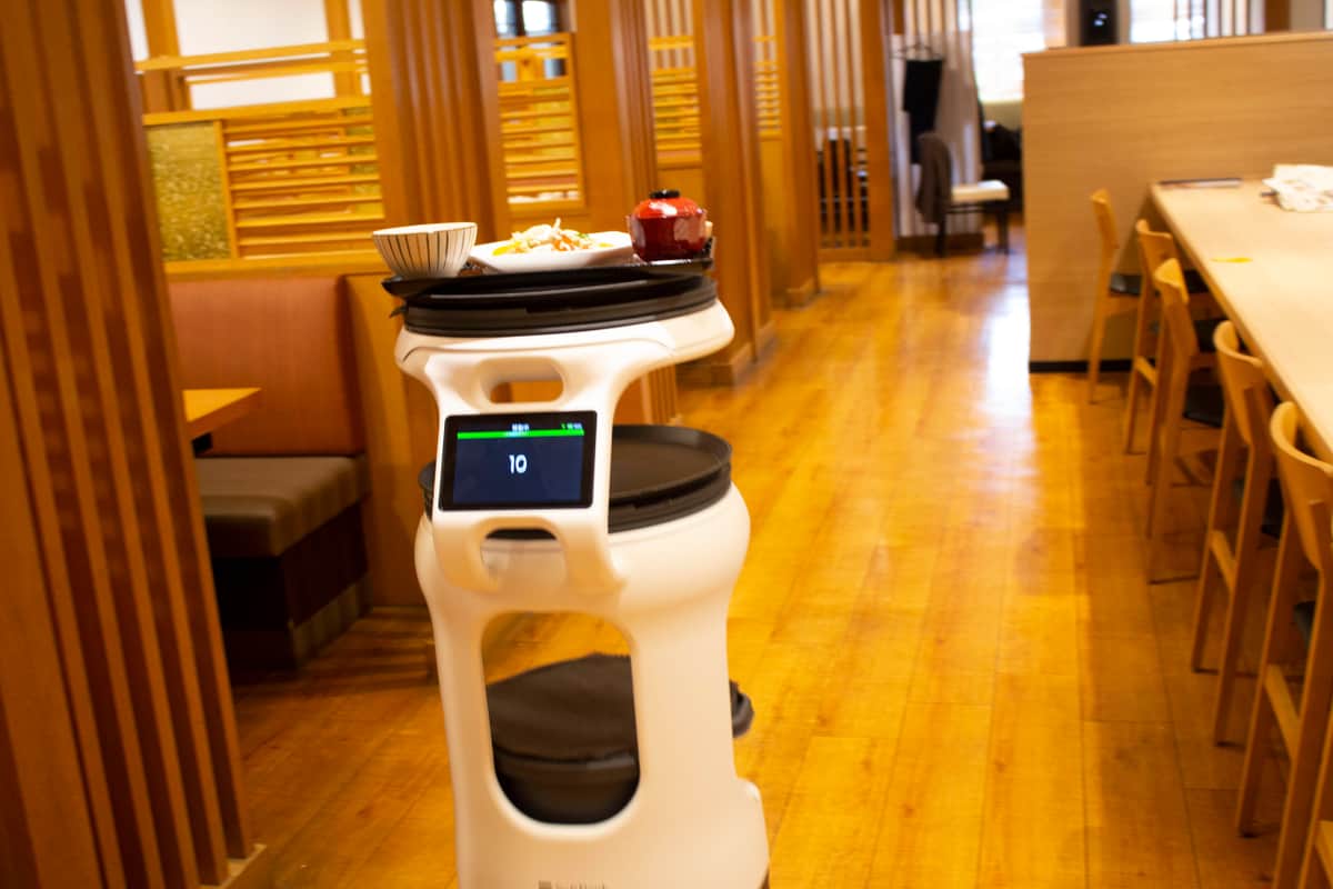 「大戸屋 ごはん処」福田屋宇都宮店　おかわり自由や配膳ロボット導入