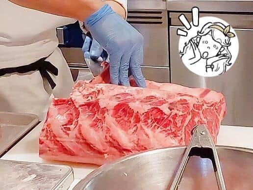 このお肉を、全部食べるわけじゃないですよね？（もちろん違います）