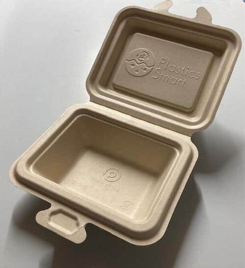 バガスとは、砂糖の生産に必要な糖汁をサトウキビから搾った後に出る、茎や葉などの搾りカス