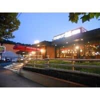 6月30日閉店の青山店・ロイヤルフードサービス提供