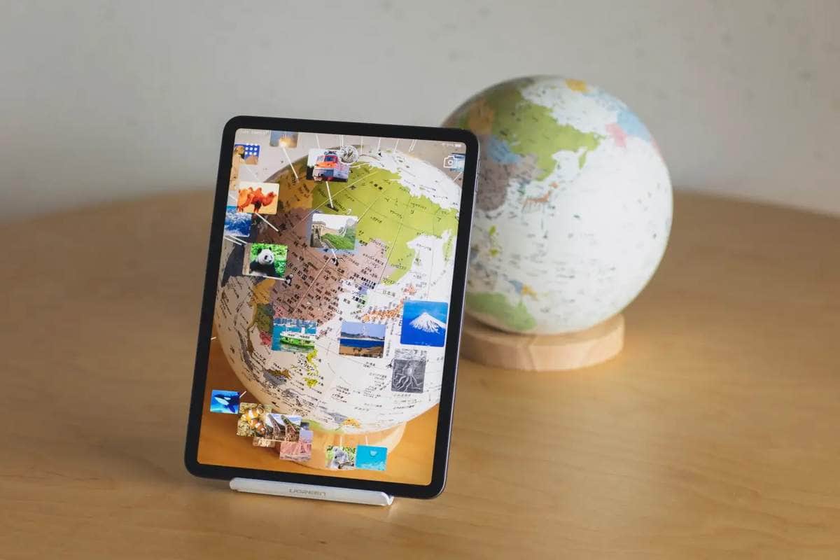 「ほぼ日」からAR地球儀の新モデル　リアルタイムの気象から太古の恐竜まで