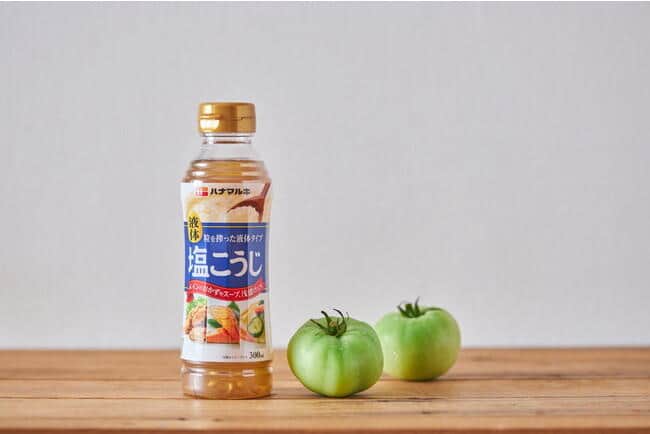 液体塩こうじと青いトマト、ミニレシピリーフレットのセット商品