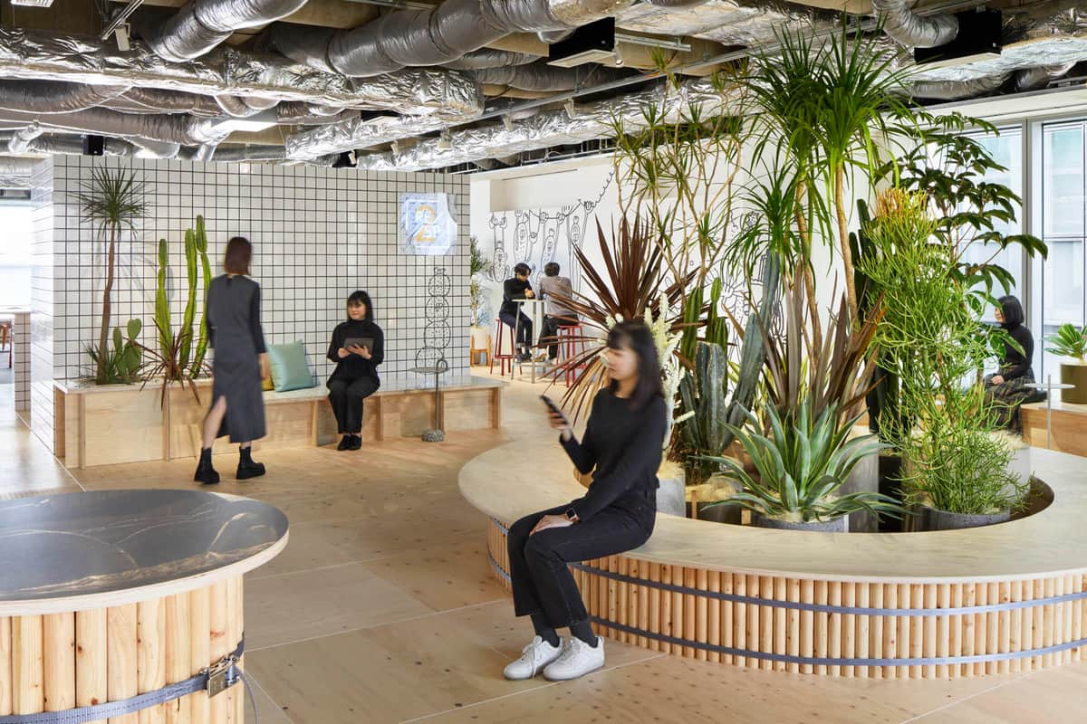 「木の心地よさ感じる場」の大切さ　 JR東日本、乃村工藝社など4社で検証