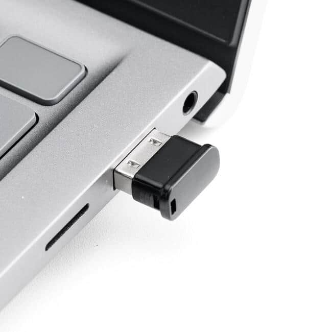 PCにBluetooth機能を追加できる　極小USBアダプタ