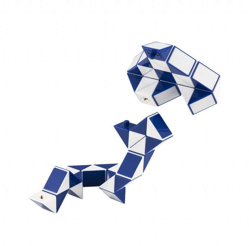 ピースの向き変えてモチーフ作れる立体パズル　「ルービックスネークコネクター」