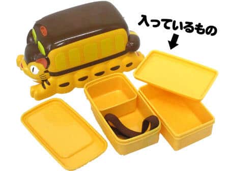 210ミリリットル、250ミリリットルのランチボックスが入っている