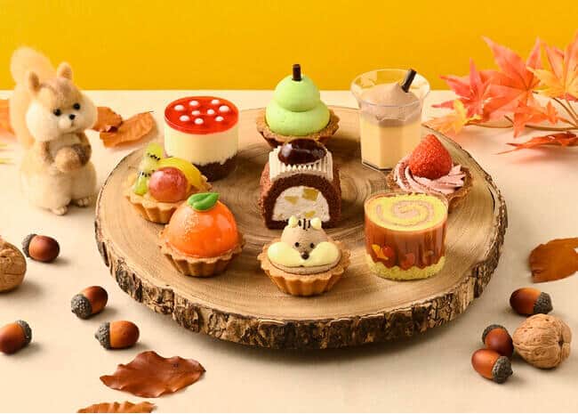 コージーコーナー「リスの冬じたく」　秋の味覚のプチケーキアソート