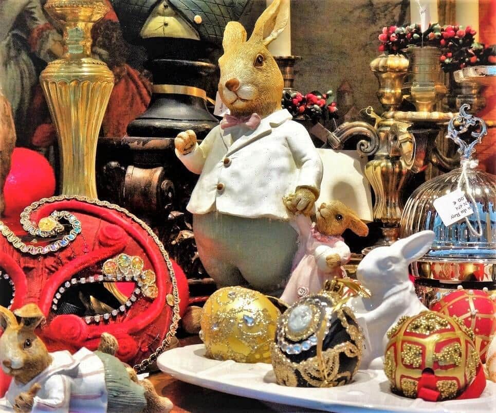 21世紀の名品　中野香織さんは「私たちの責任で認定しよう」と